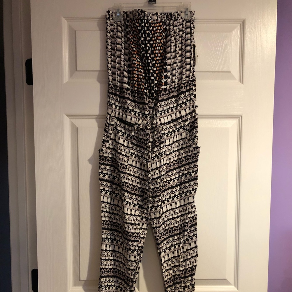Aeropostale strapless  jumpsuit